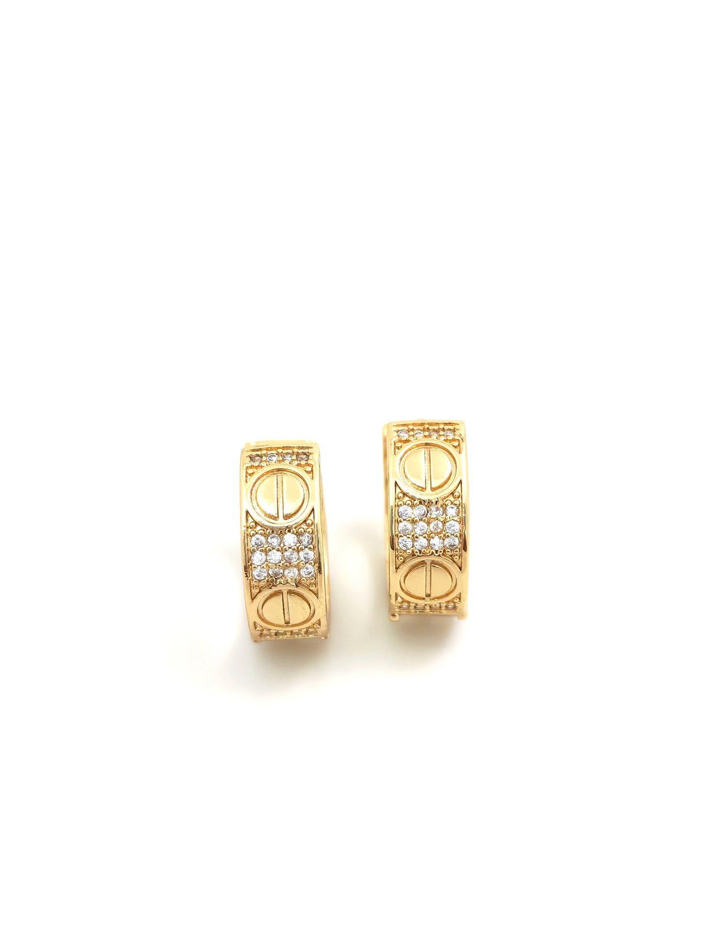 CRTER HOOP EARRING