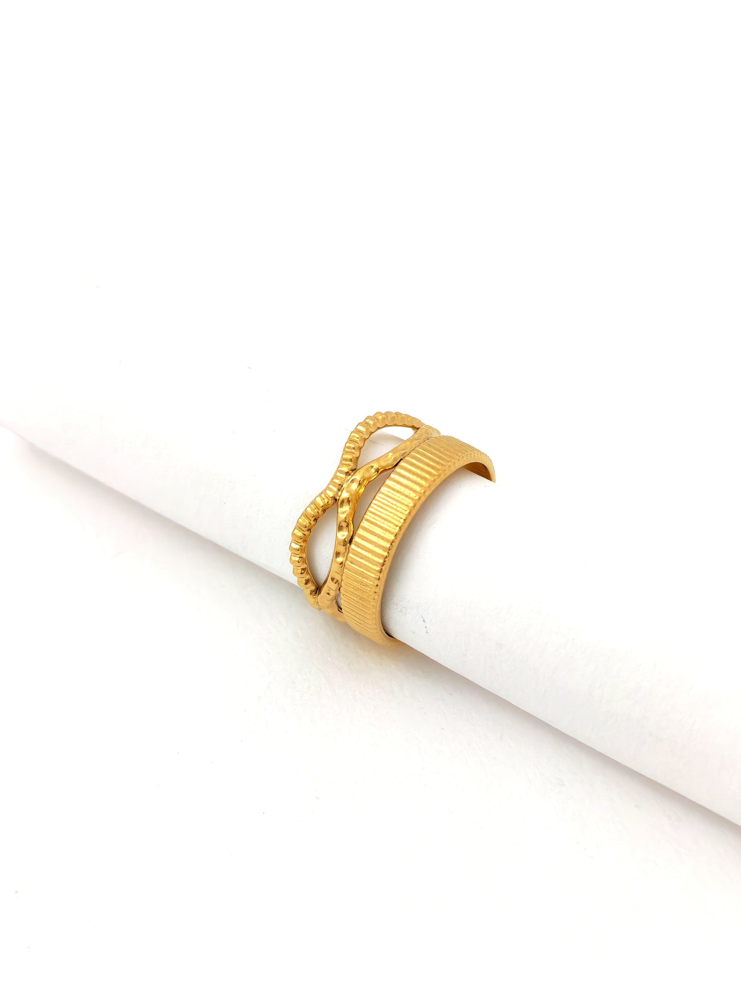 RAVINE STAINLESS RING