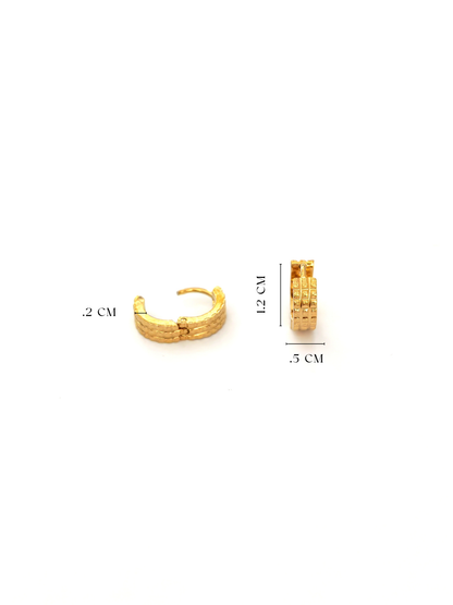 VENI STAINLESS HOOP EARRING
