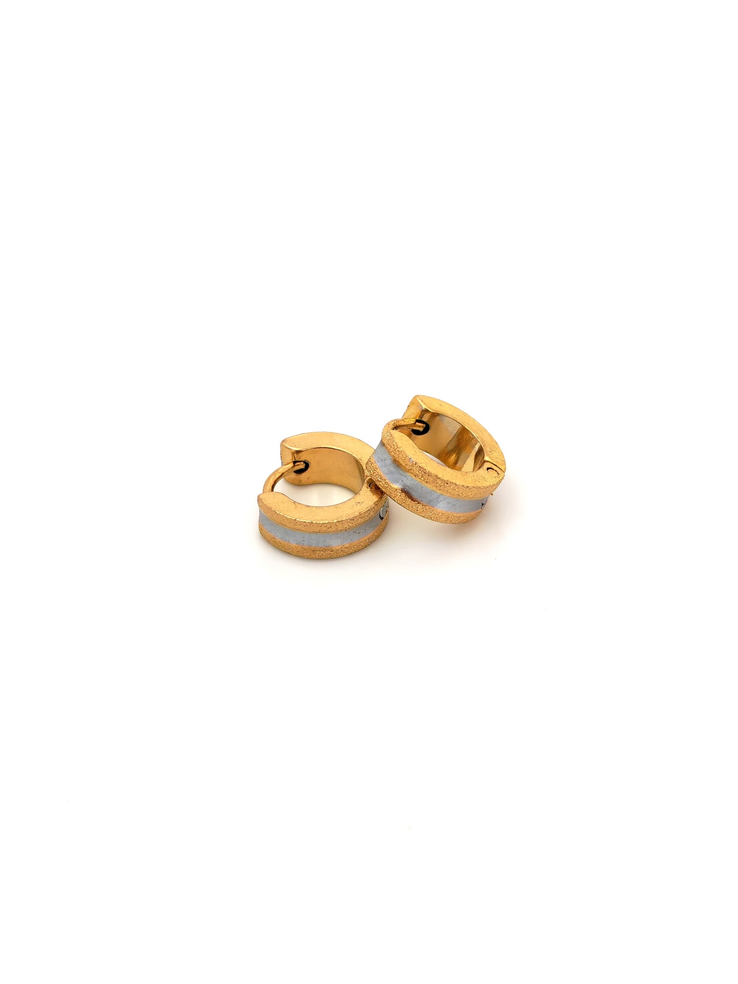 BELLARA HOOP EARRING