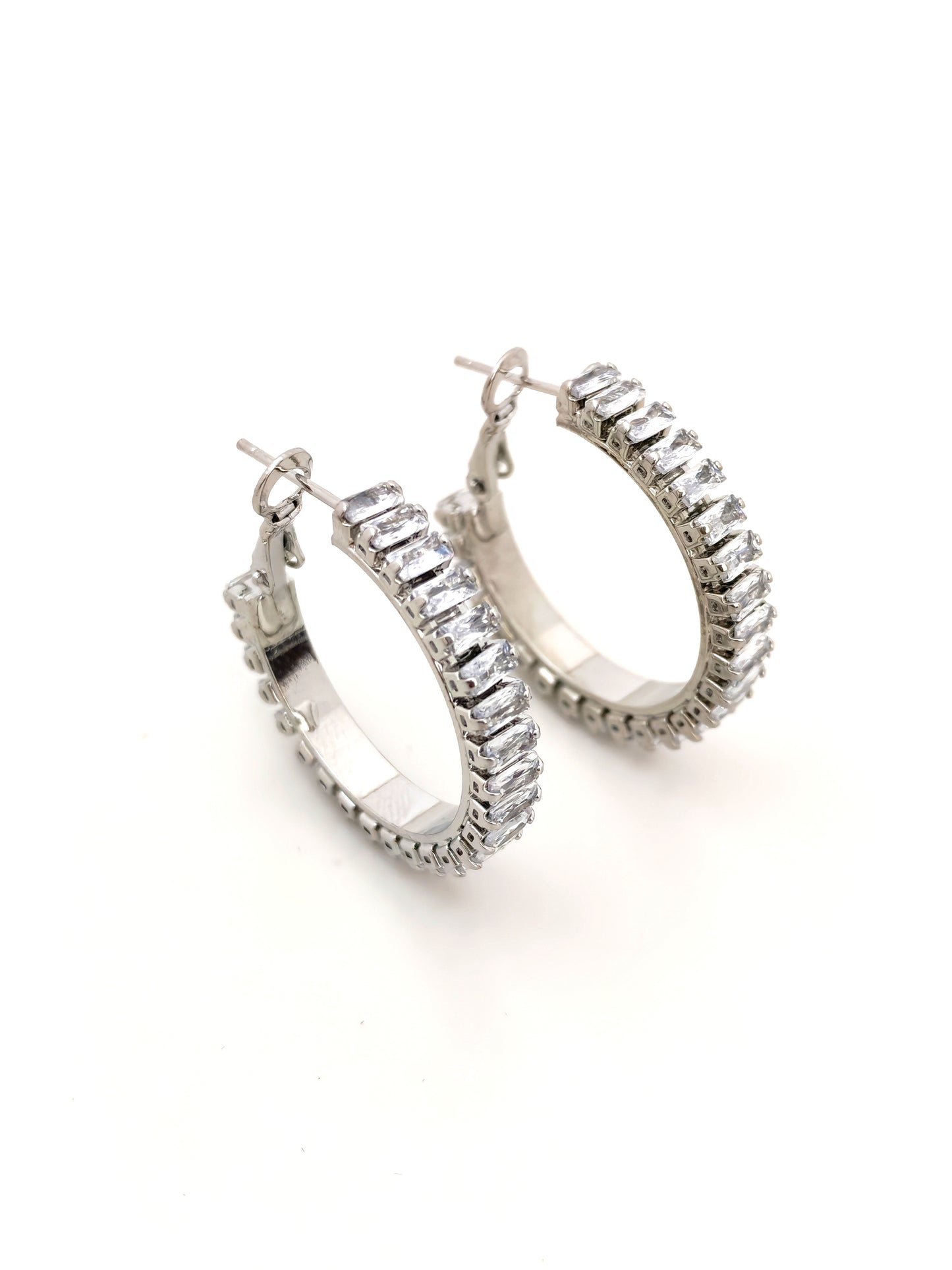 SOIREE SILVER HOOP EARRING