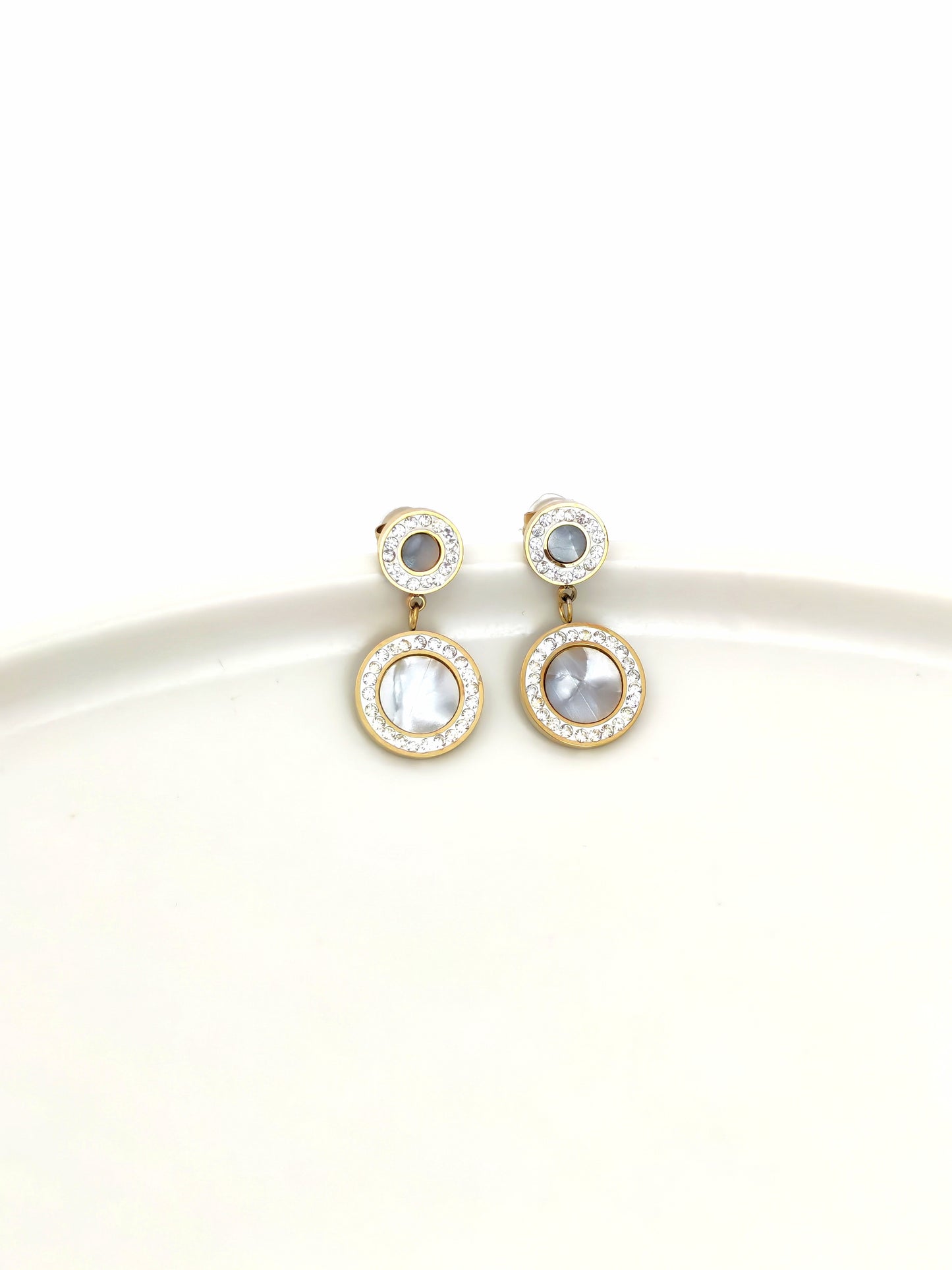 GOLDEN STAINLESS STEEL DROP SET