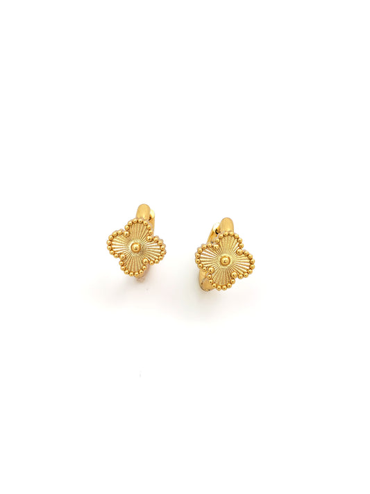 GOLDEN VANC HOOP EARRING