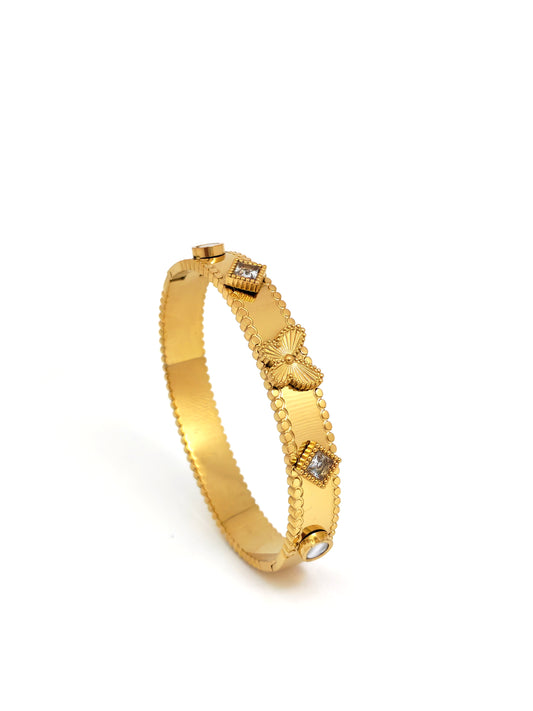 BUTTERFLY STAINLESS BANGLE