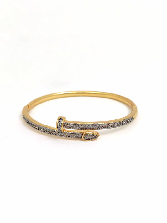 NAIL SILVER GOLD BANGLE
