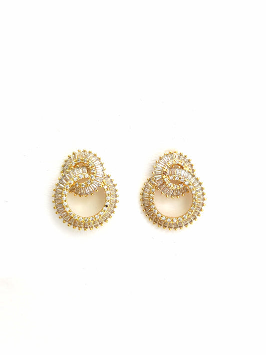SOIREE GOLDEN STUD EARRING