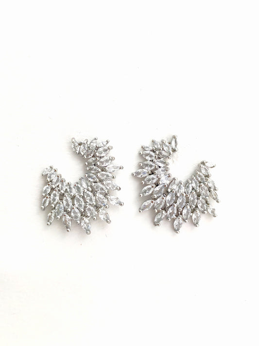 SOIREE SILVER STUD EARRING
