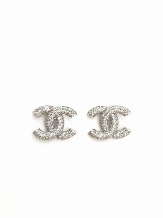SOIREE SILVER STUD EARRING