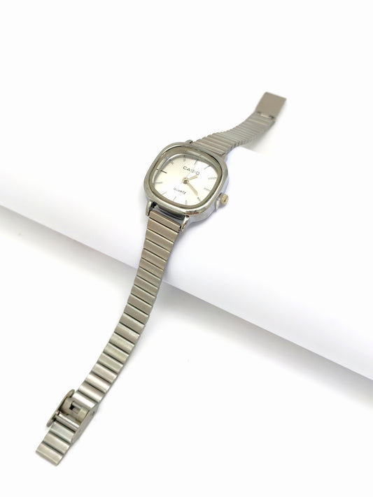 CSIO ESSENTIAL FASHION WATCH