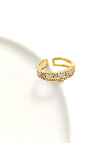 SIMPLE WHITE HEARTS RING