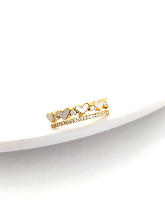SIMPLE WHITE HEARTS RING