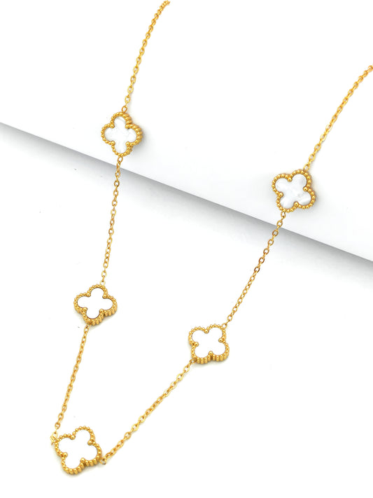WHITE VANC NECKLACE