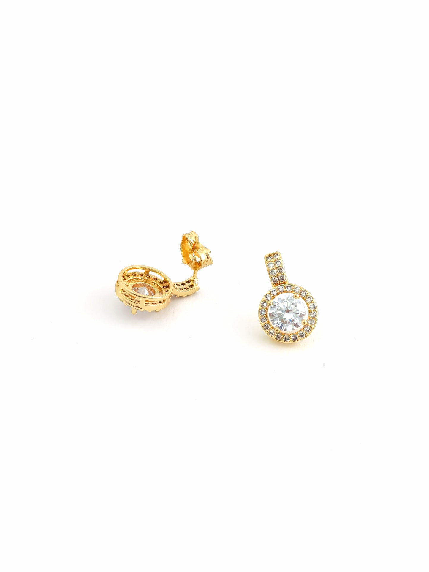 ONILA STUD EARRING