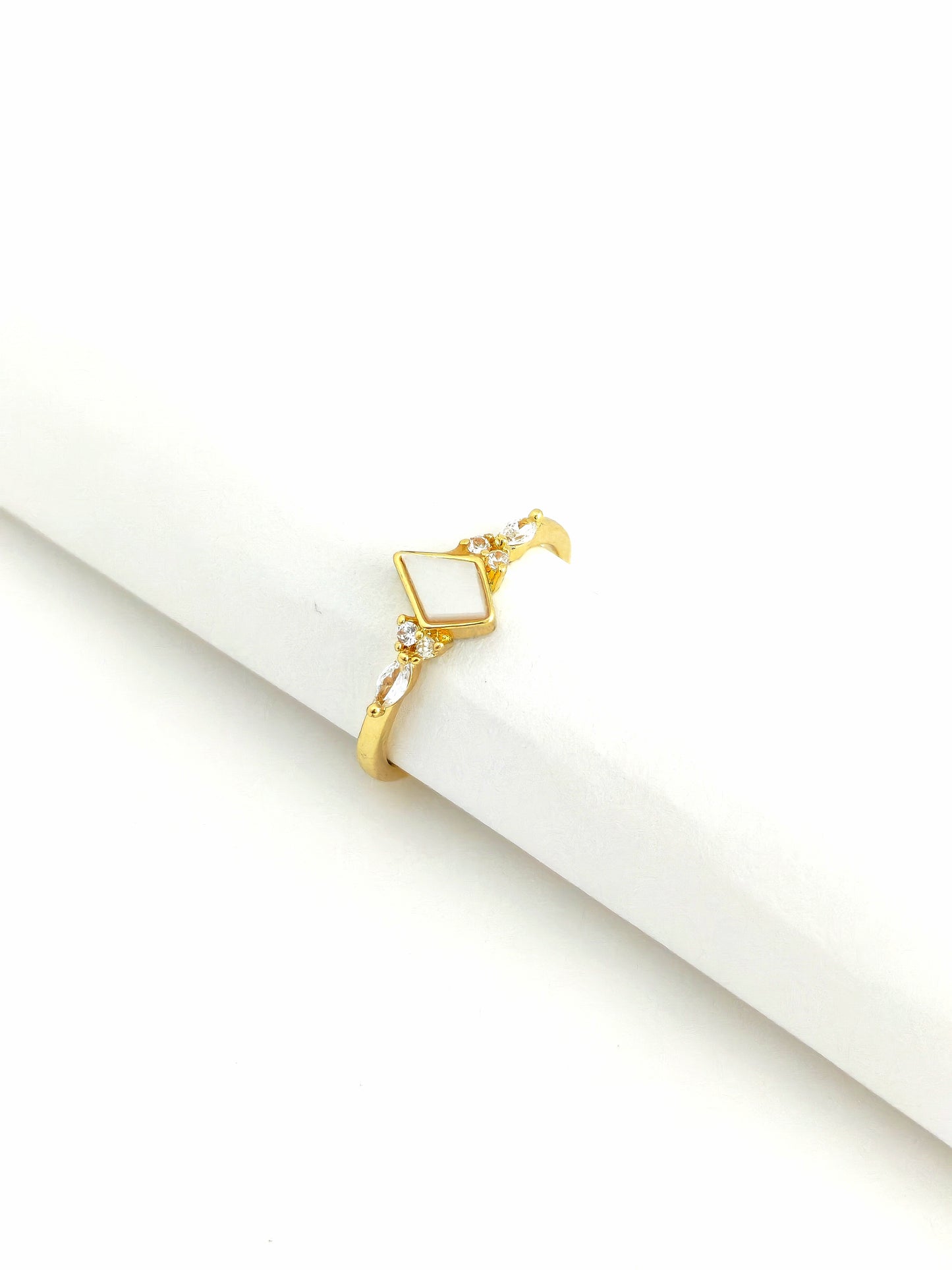EMIRA FREE SIZE RING
