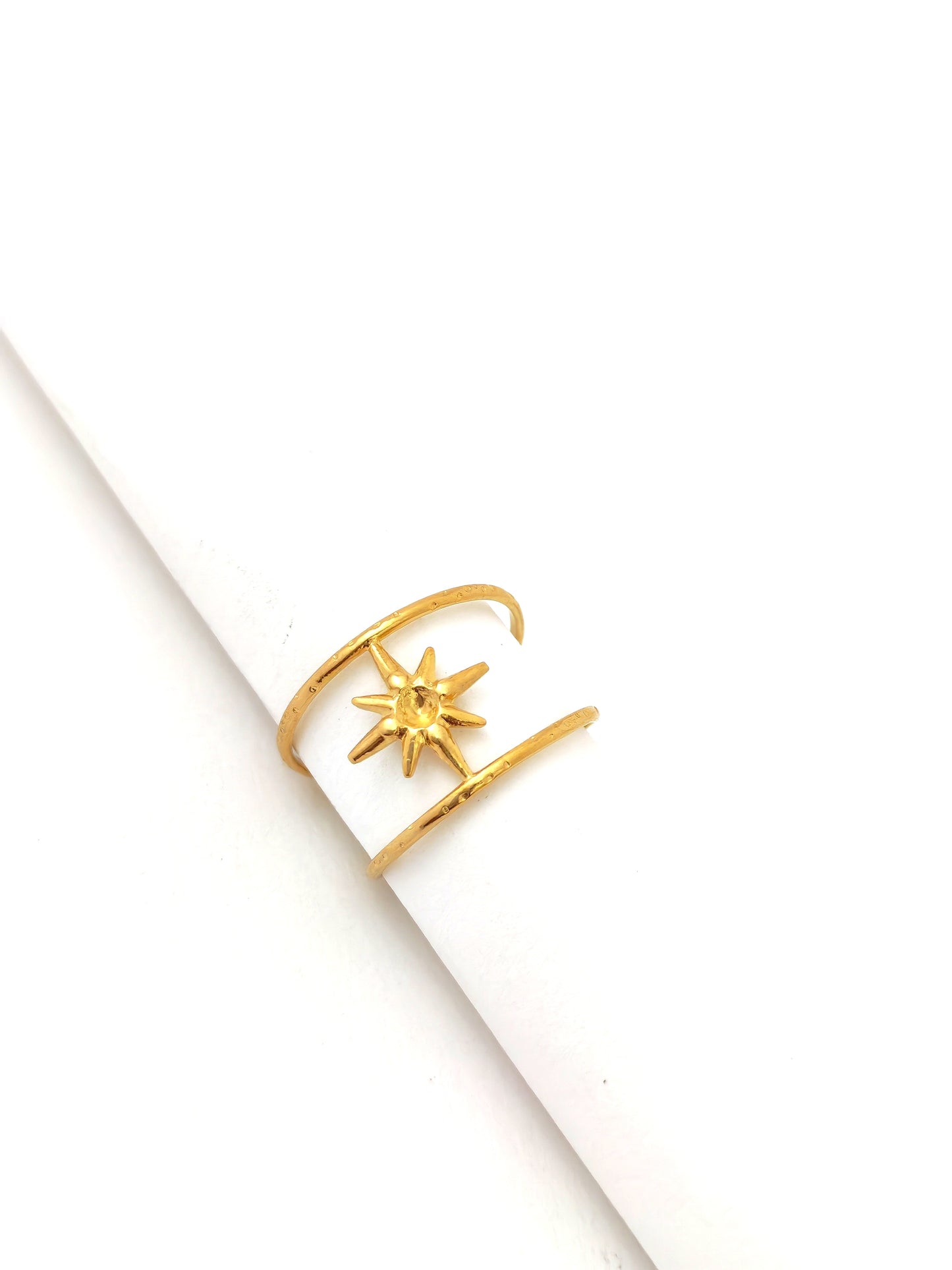 XAVIRA STAINLESS RING