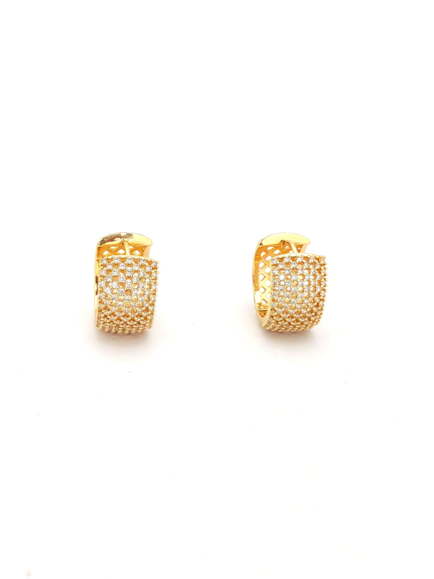 CELYN GOLD PLATED COPPER HOOP EARRING