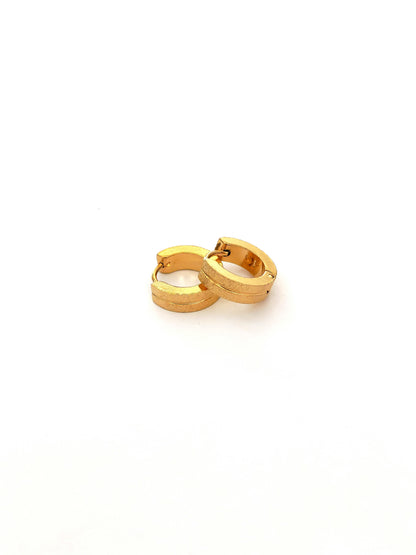 NEMI STAINLESS HOOP EARRING