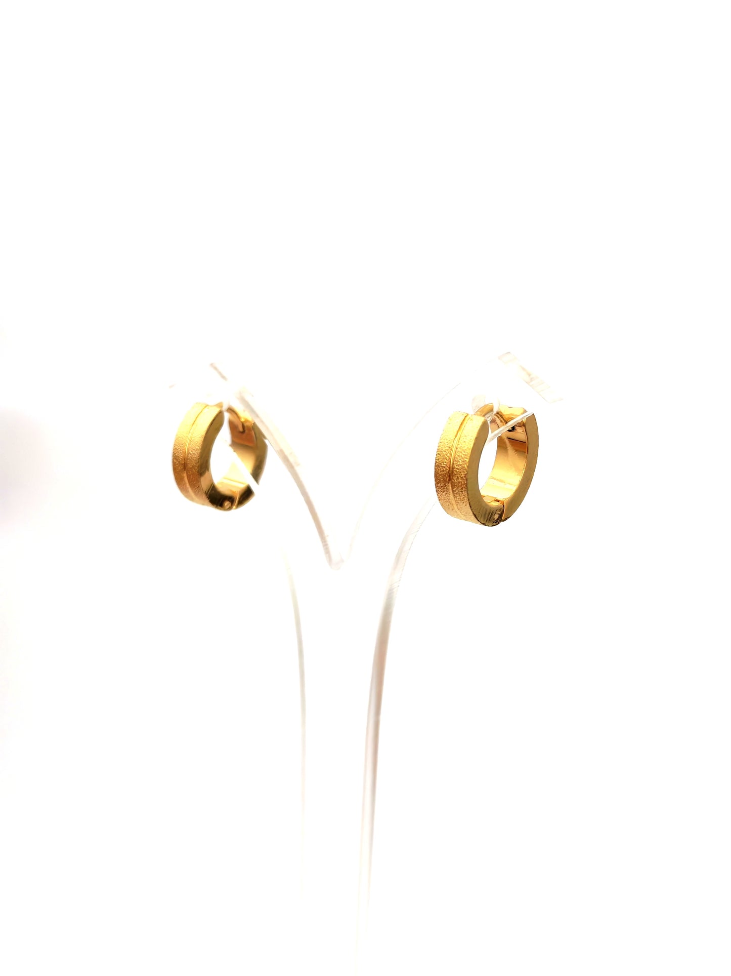 NEMI STAINLESS HOOP EARRING
