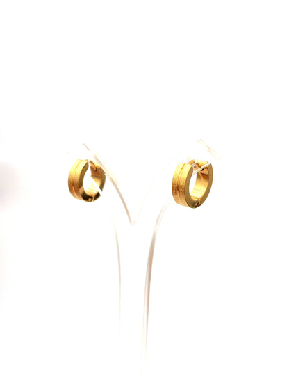 NEMI STAINLESS HOOP EARRING