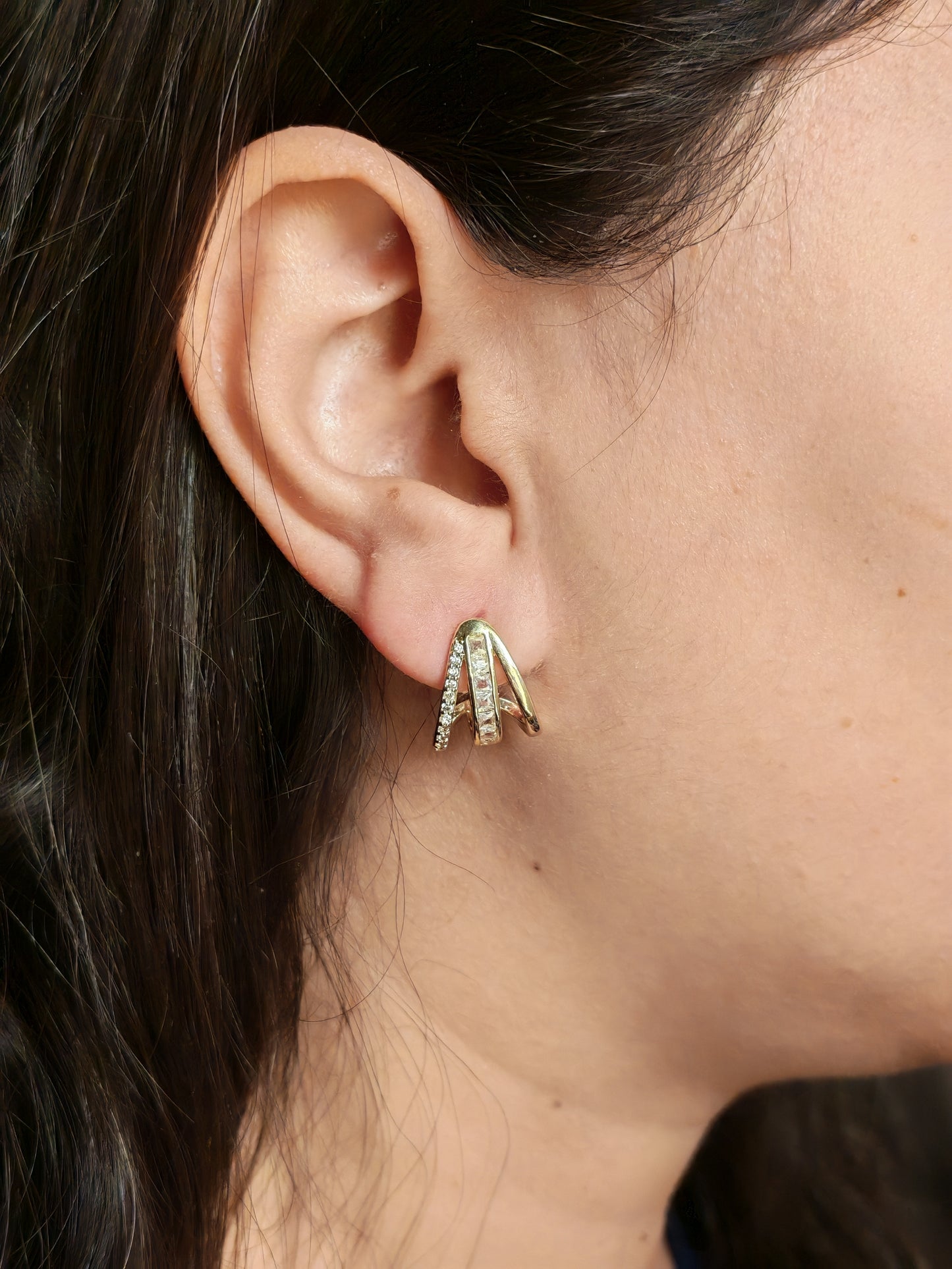 KAVIE GOLD PLATED COPPER STUD EARRING
