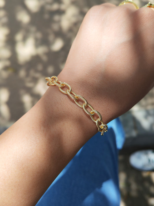 DOVIK GOLD PLATED COPPER BRACELET