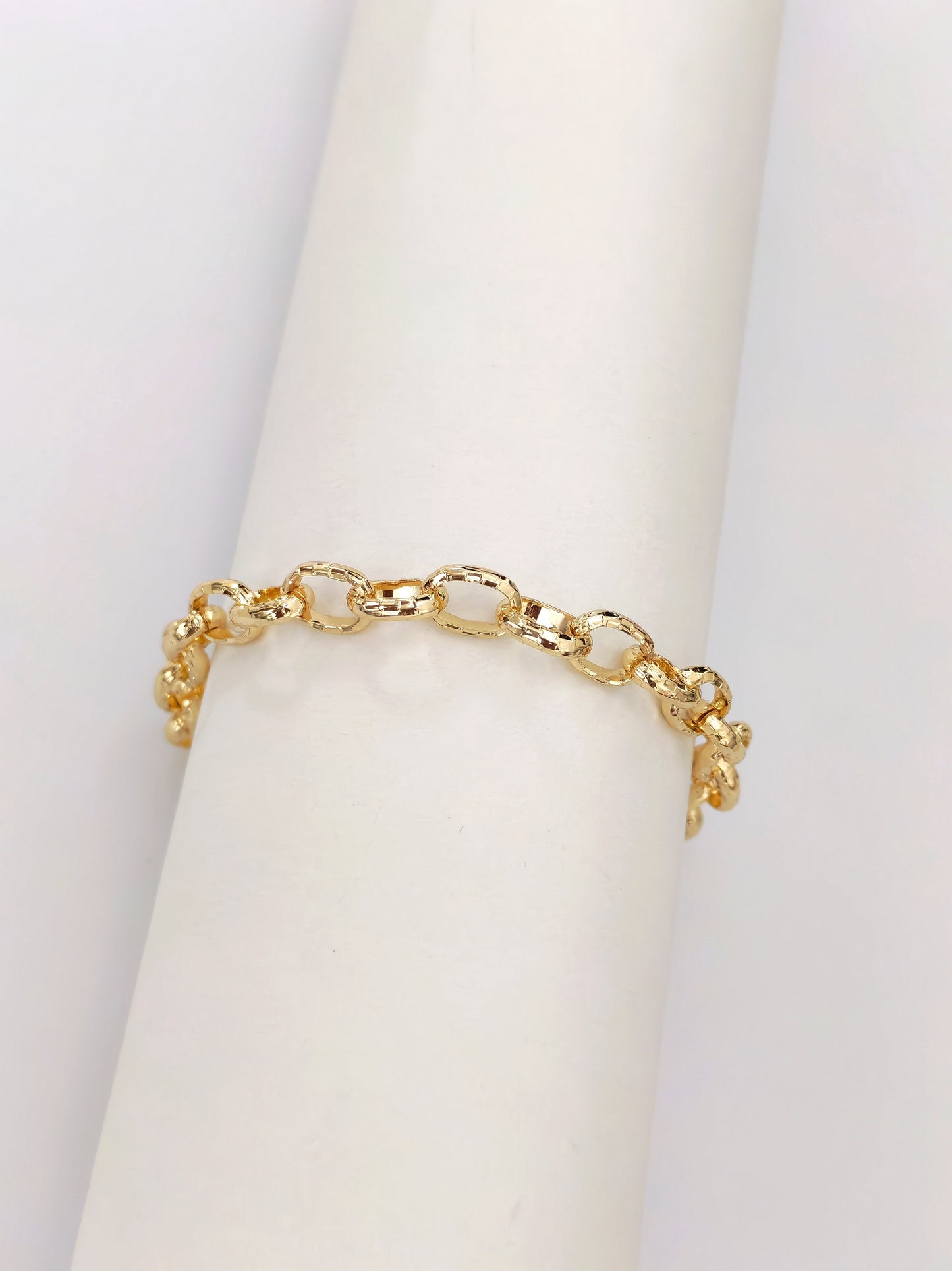 FESKA GOLD PLATED COPPER BRACELET