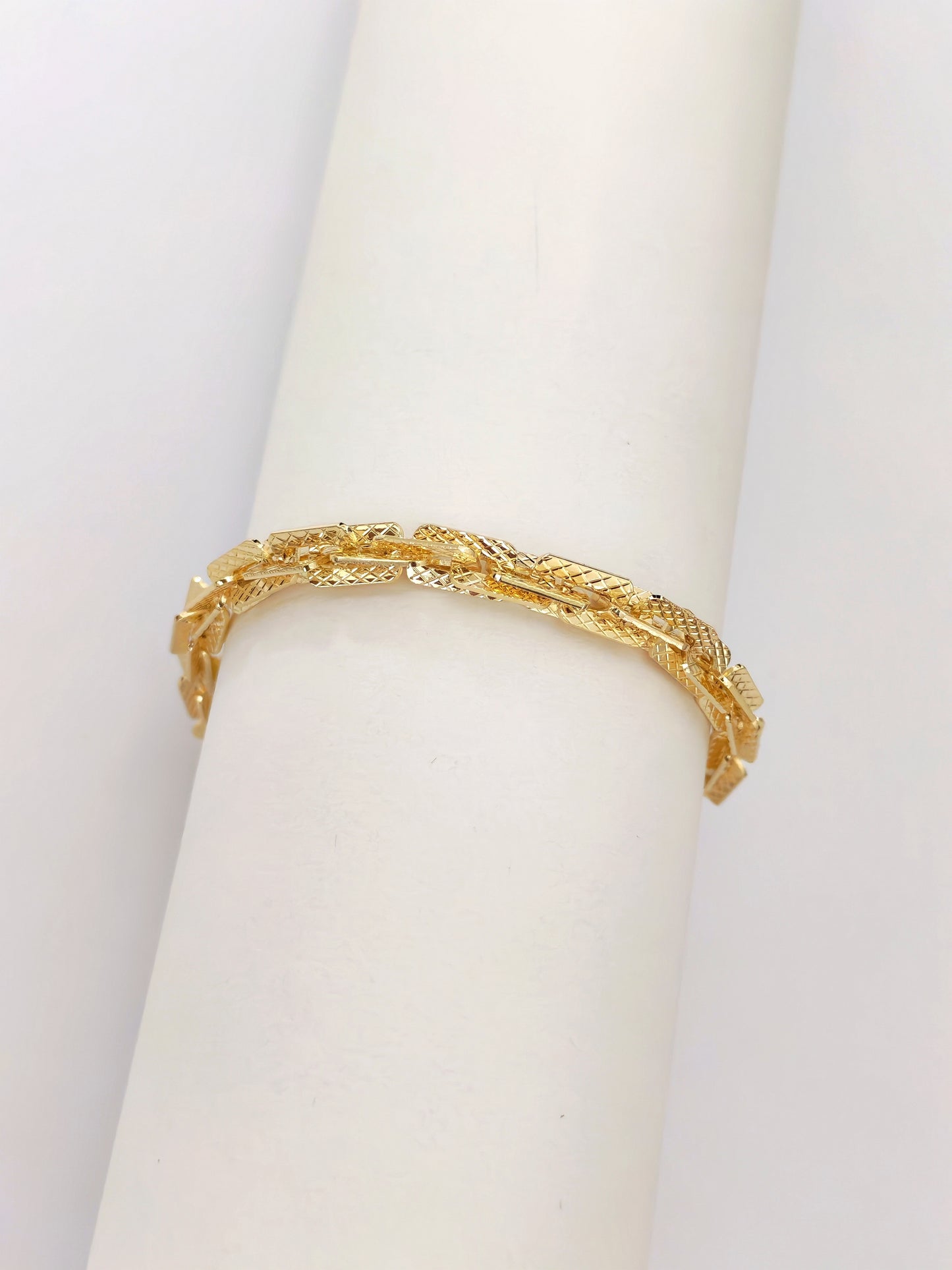 LURIC GOLD PLATED COPPER BRACELET